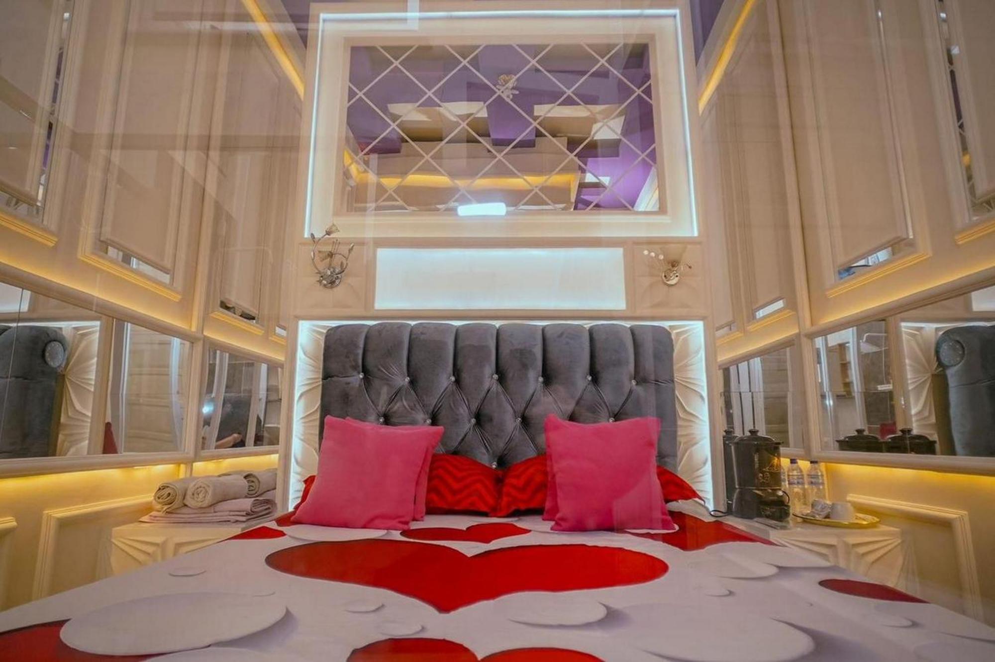 The One Hotel Gorontalo Mitra Reddoorz Telaga Exterior photo